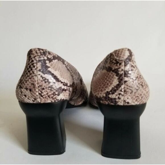 Women's Caressa Ultimate Series Classic Pump Leather Snakeskin Pattern 8.5M - Picture 5 of 5